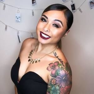 Meet your Posher, Alyssa